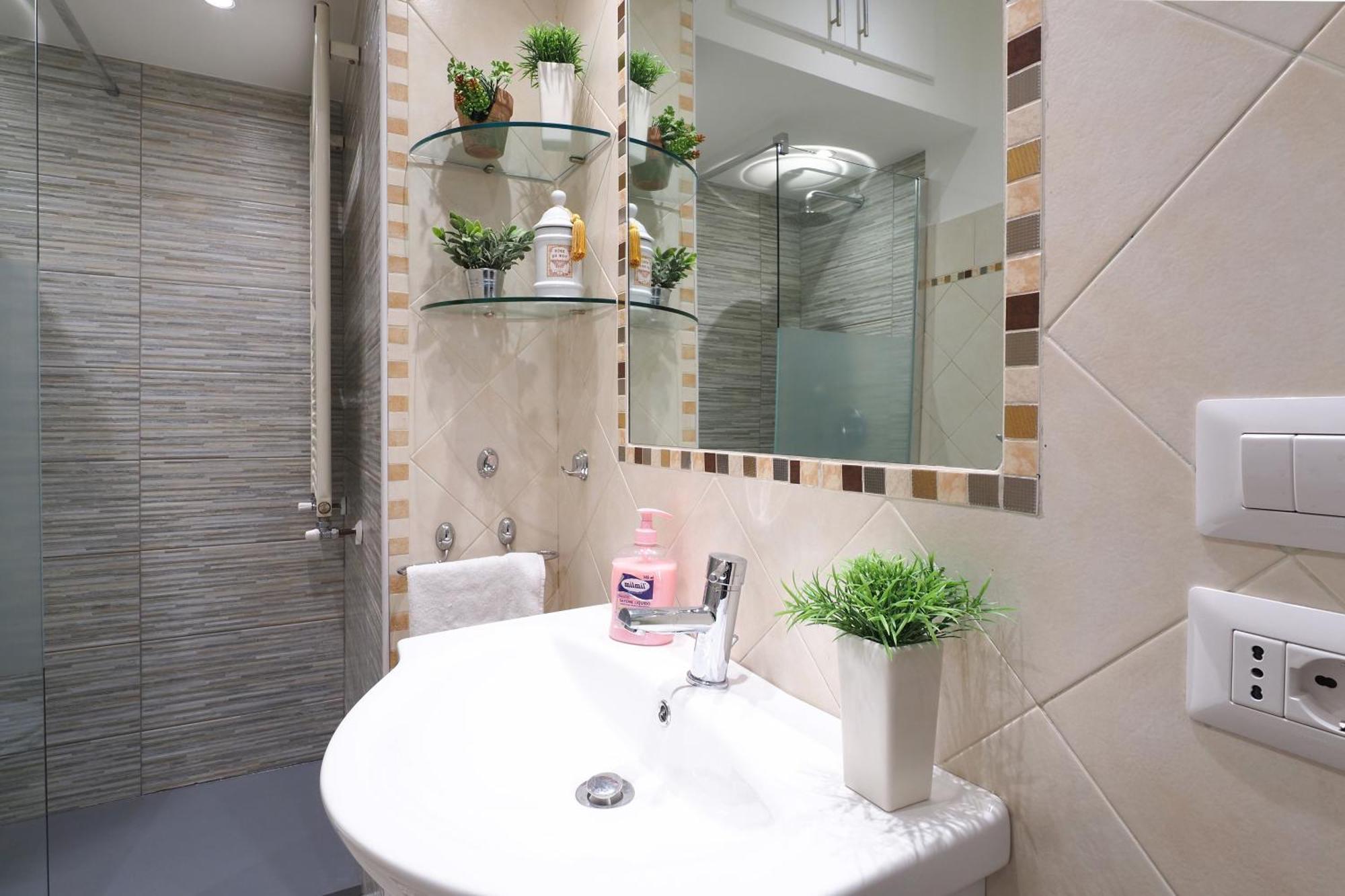 Appartement Delizioso Tra Navigli E Mm Sant'agostino Milan